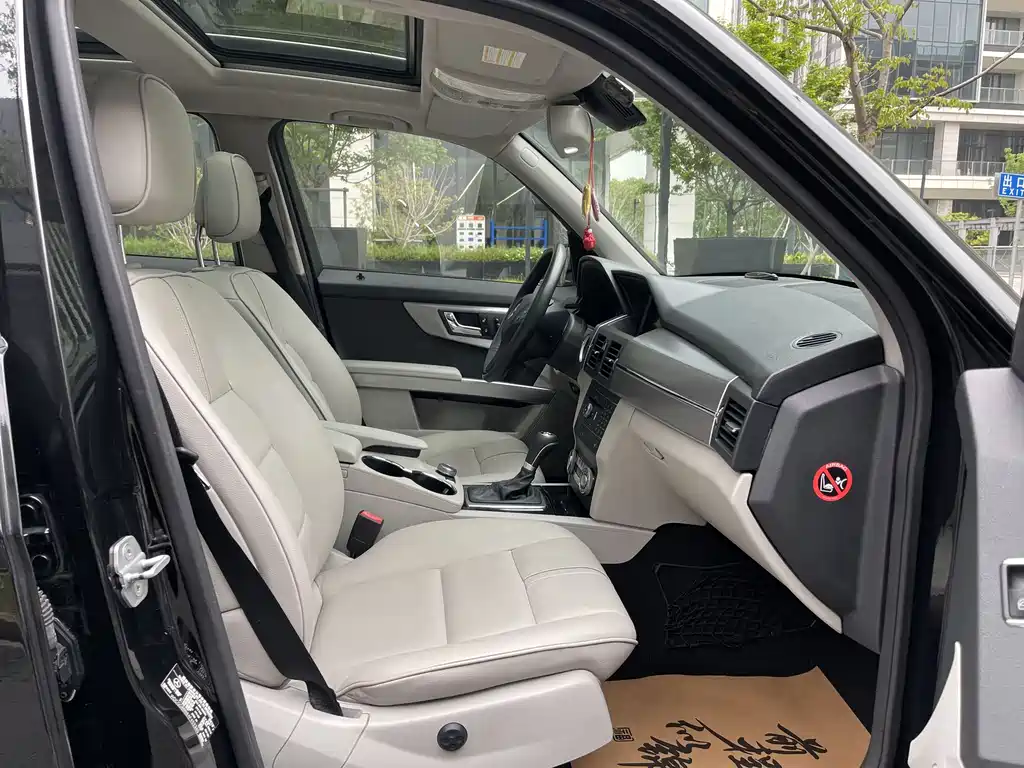 Mercedes-Benz GLK-Class 2010 — фото 7