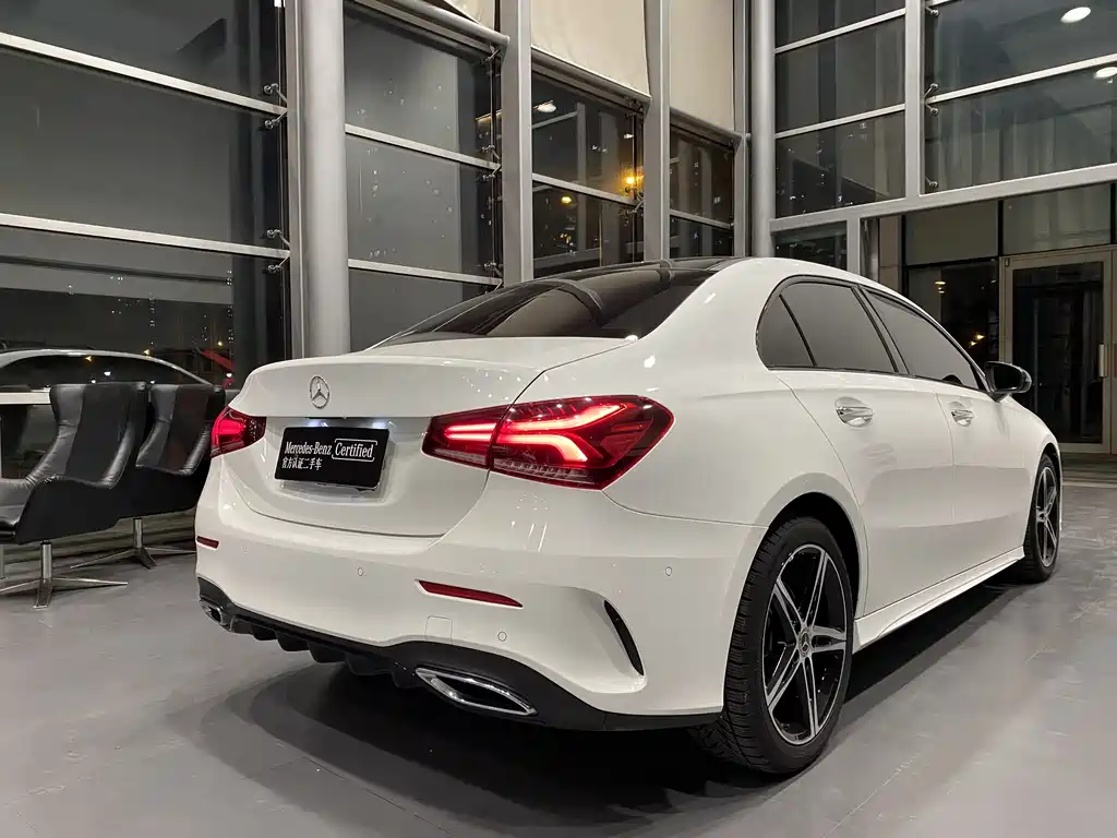 Mercedes-Benz A-Class 2020 — фото 18