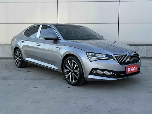 Skoda Superb 2024