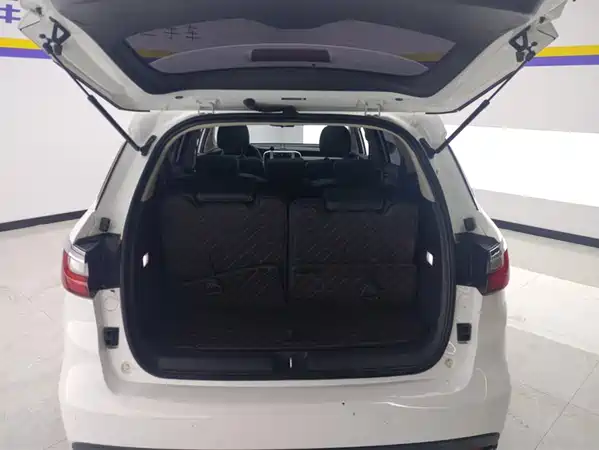 BYD Song MAX 2017