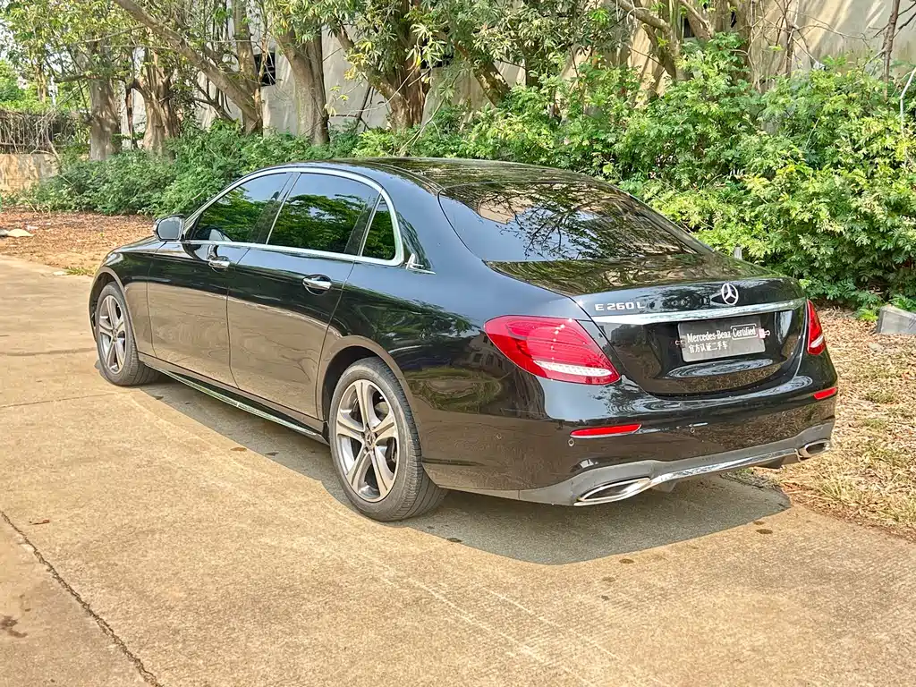Mercedes-Benz E-Class 2020 — фото 7