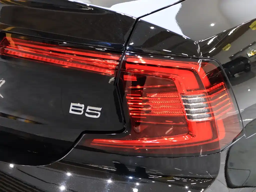 Volvo S90 2024 — фото 11