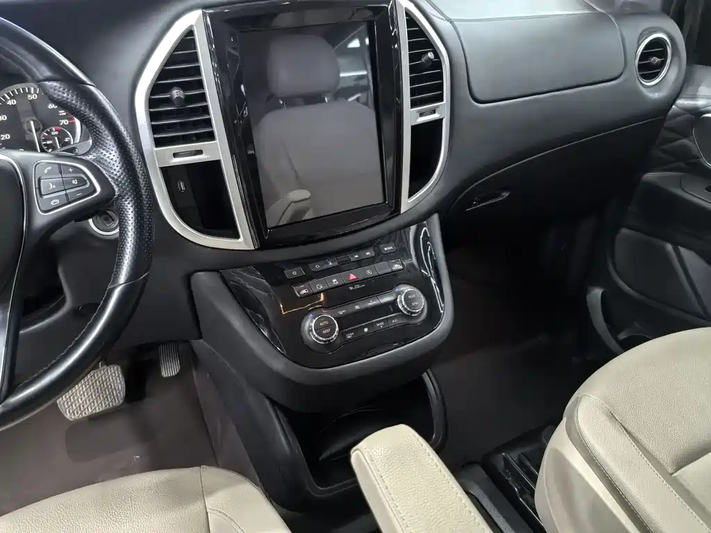 Mercedes-Benz Vito 2017 — фото 10