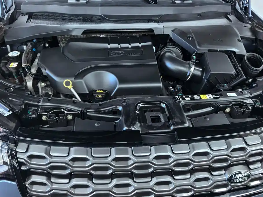 Land Rover Discovery Sport 2023 — фото 10