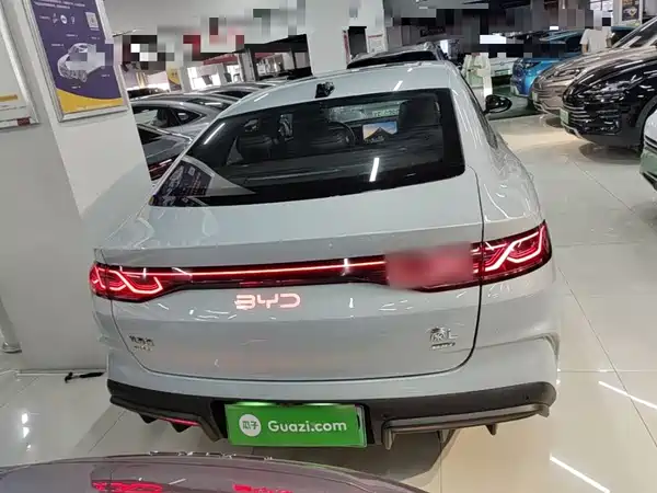 BYD Qin L 2025