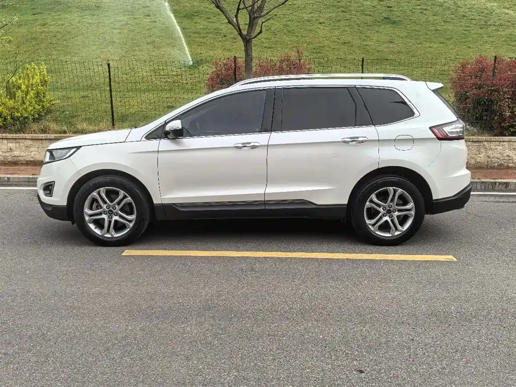 Ford Edge 2018