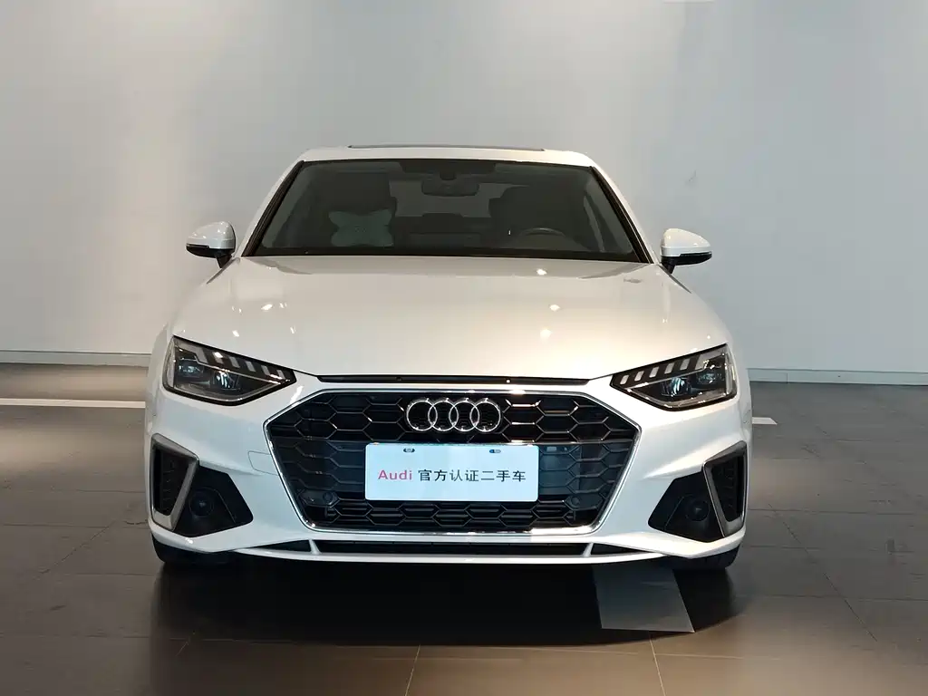 Audi A4L 2022 — фото 2