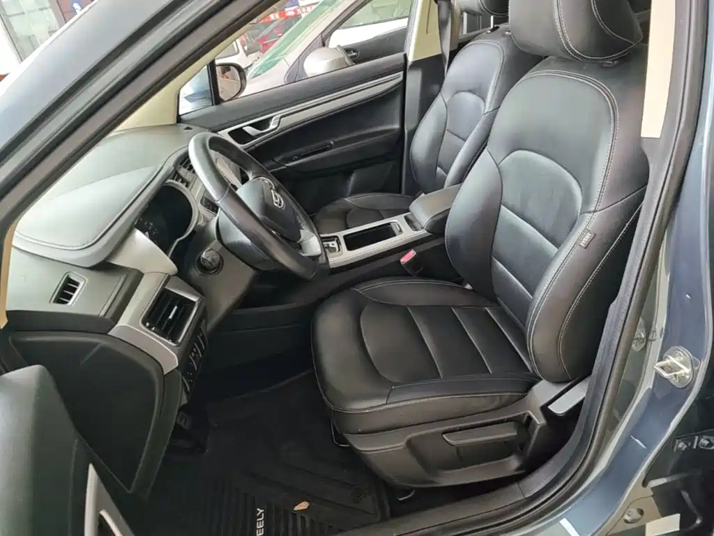 Geely Emgrand GS 2019 — фото 15