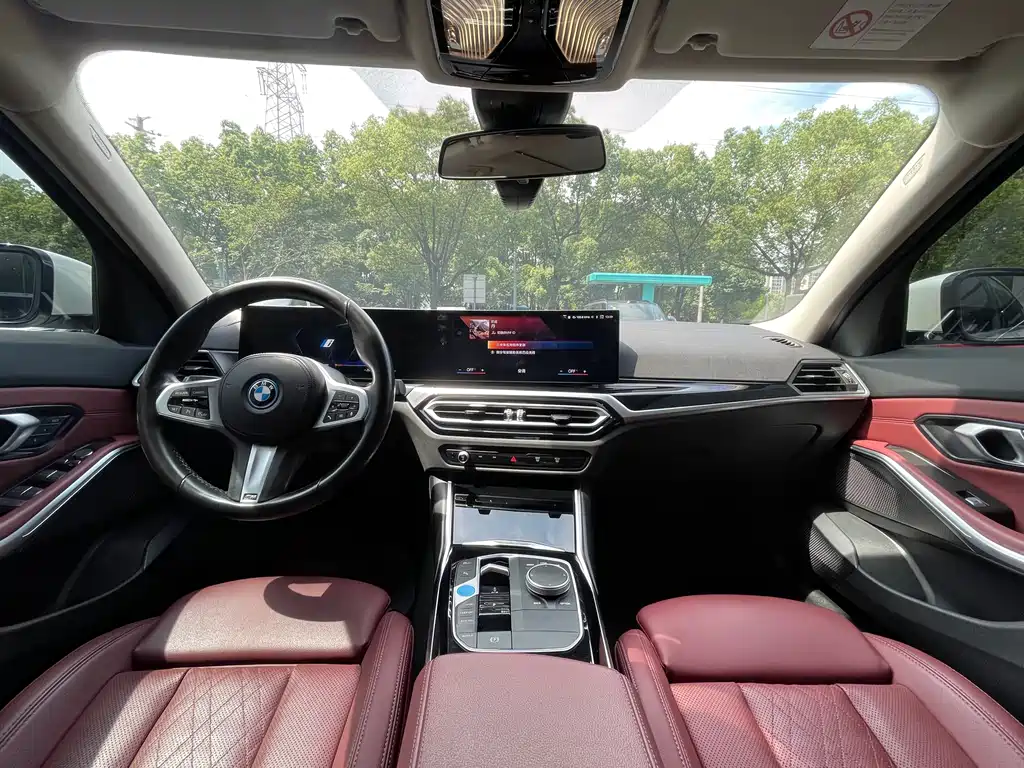 BMW i3 2022