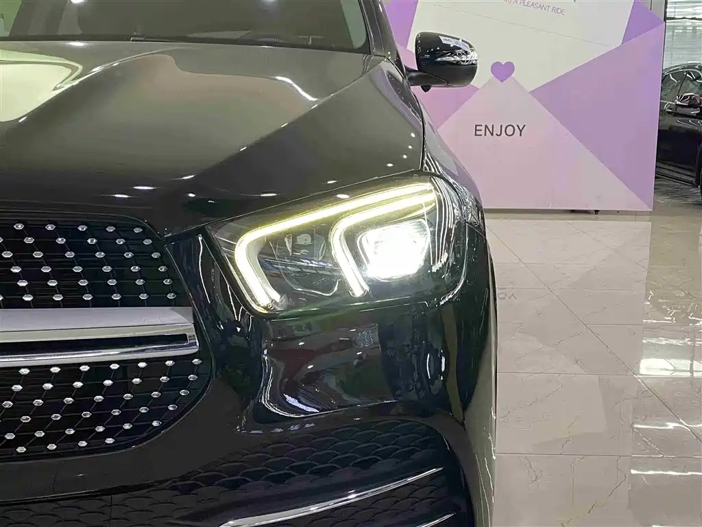 Mercedes-Benz GLE 2020 — фото 4
