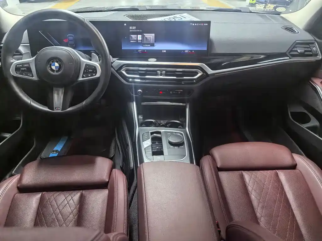 BMW 3 Series 2023 — фото 10