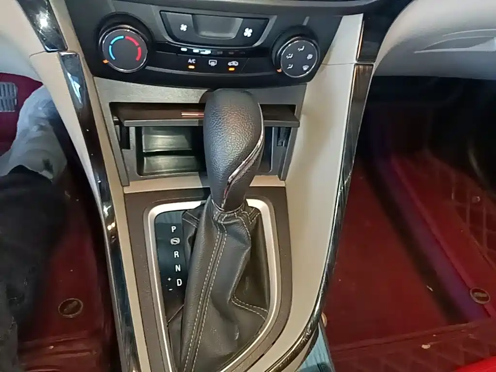 Buick Excelle 2020 — фото 14