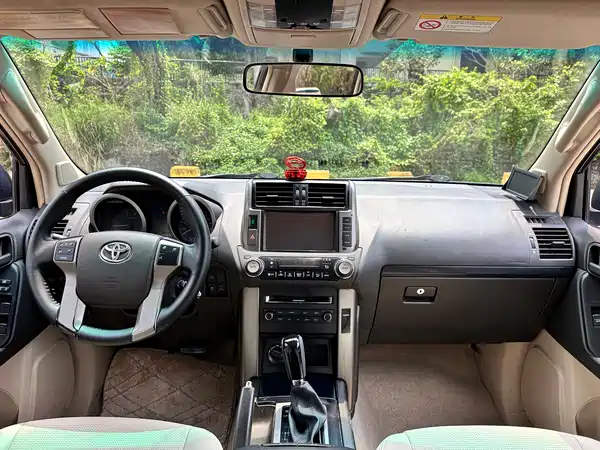 Toyota Prado 2010