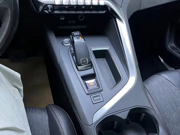 Peugeot 4008 2017