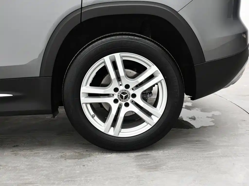 Mercedes-Benz GLB 2023 — фото 12