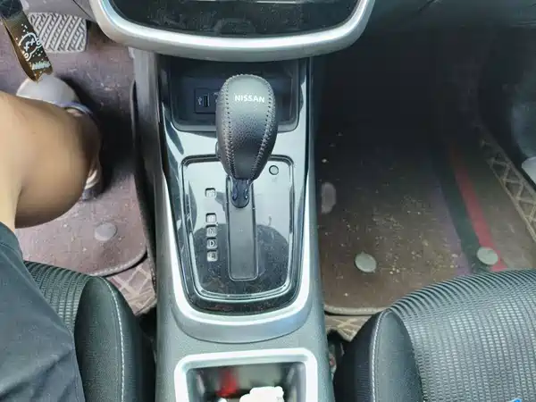 Nissan Tiida 2022