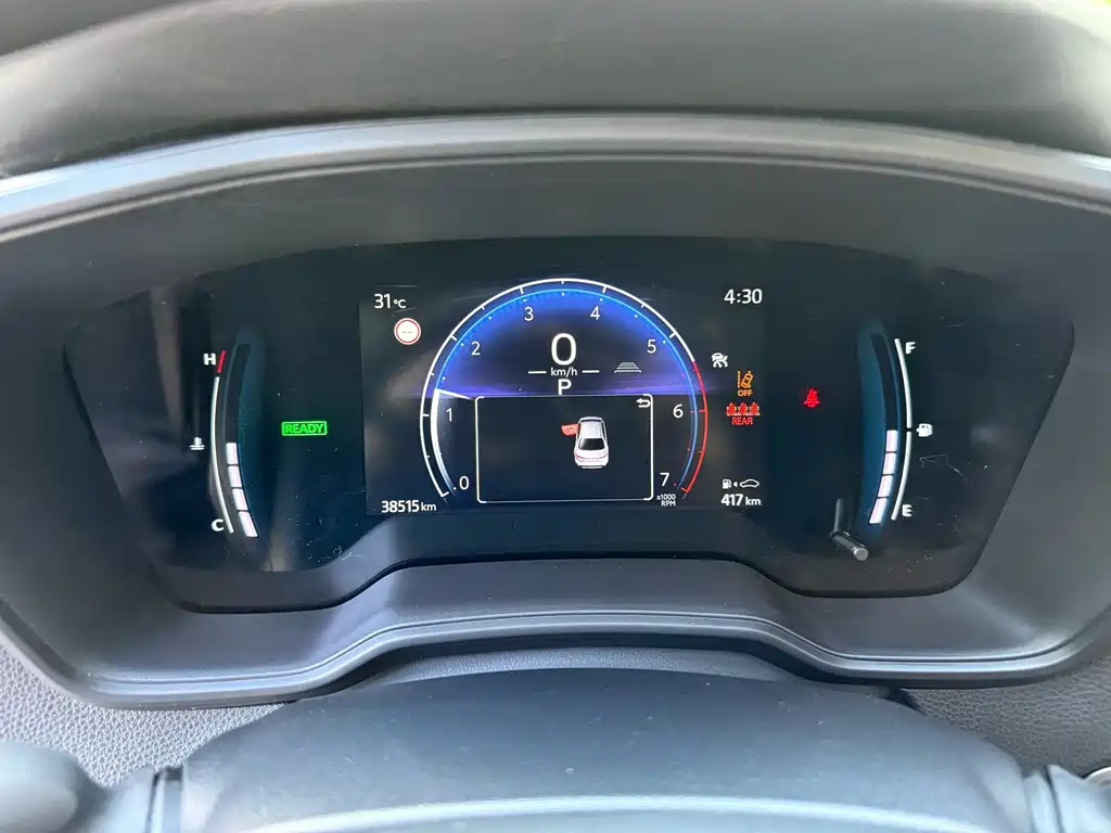 Toyota Corolla 2023 — фото 11