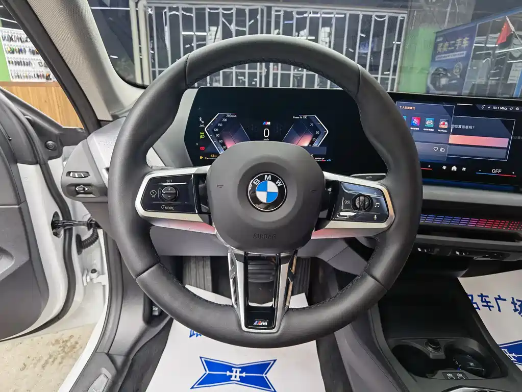 BMW 2 Series 2025 — фото 10