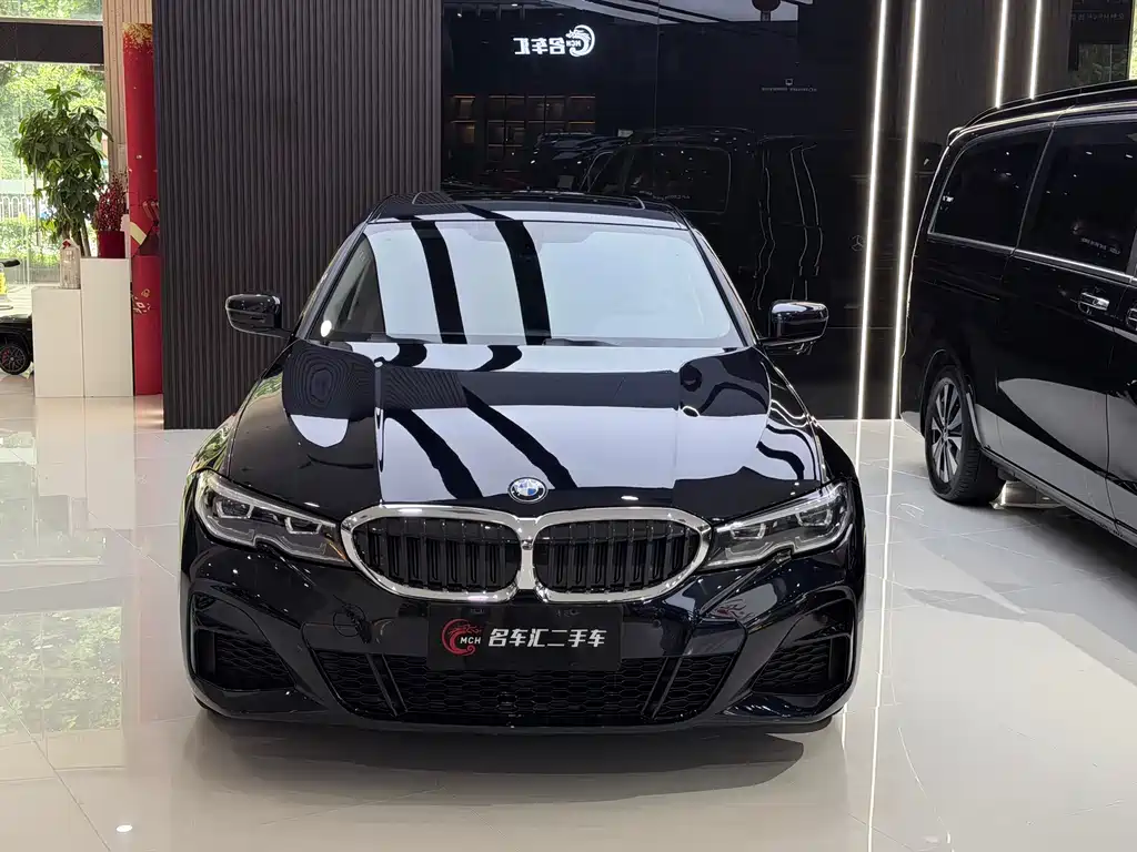 BMW 3 Series 2022