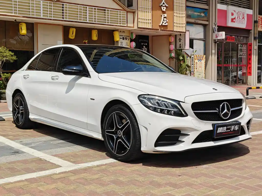 Mercedes-Benz C-Class 2022 — фото 3