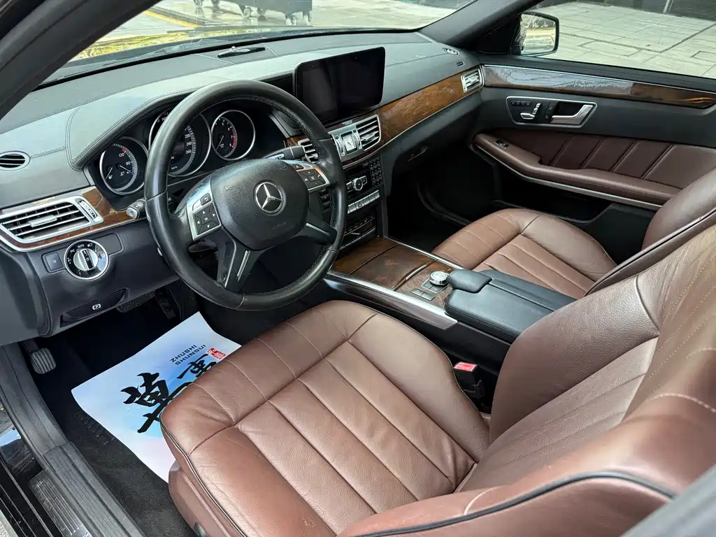 Mercedes-Benz E-Class 2015