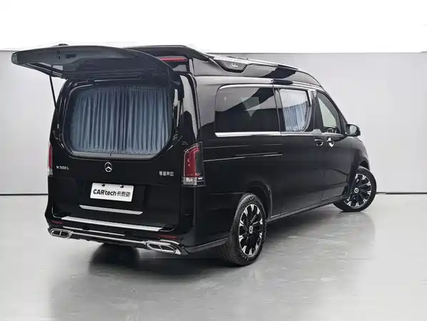 Mercedes-Benz V-Class 2024