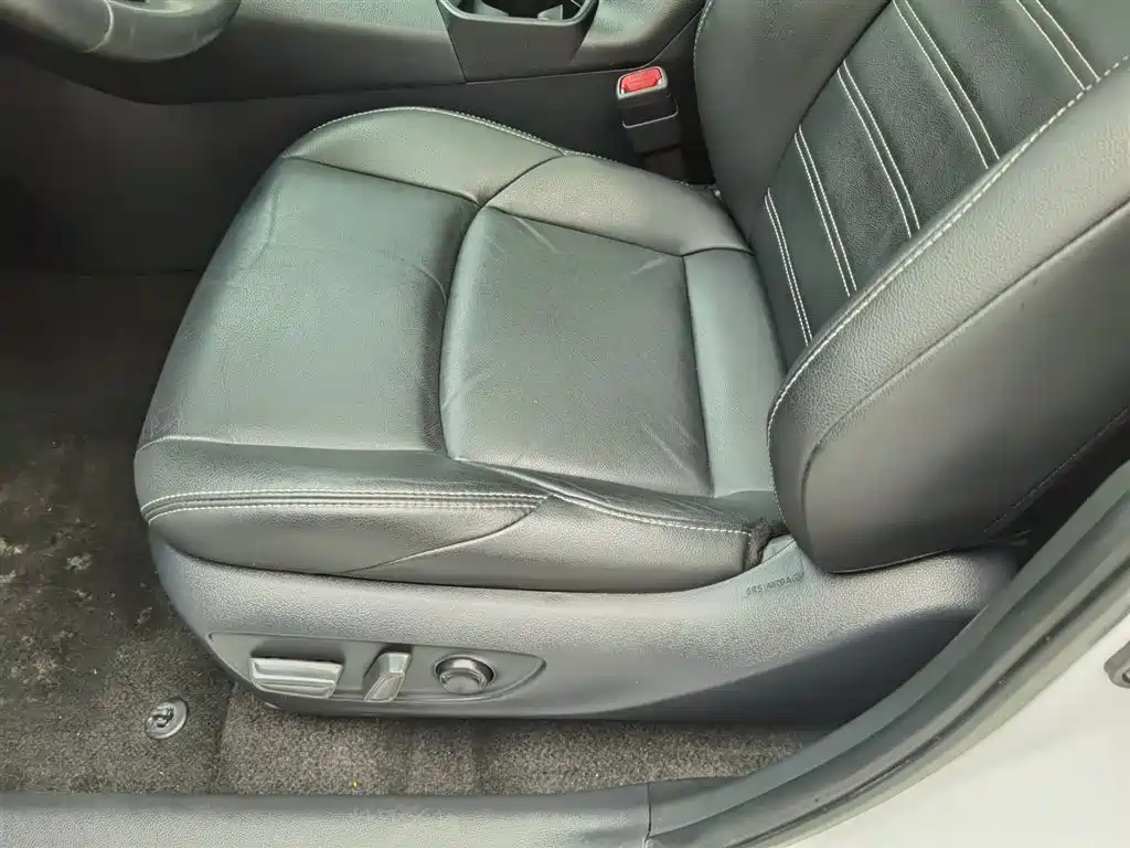 Toyota Wildlander 2022 — фото 20