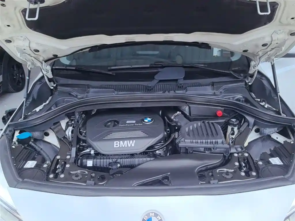 BMW 2 Series Active Tourer 2015 — фото 20