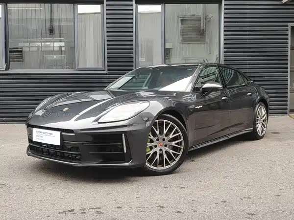 Porsche Panamera New Energy 2025