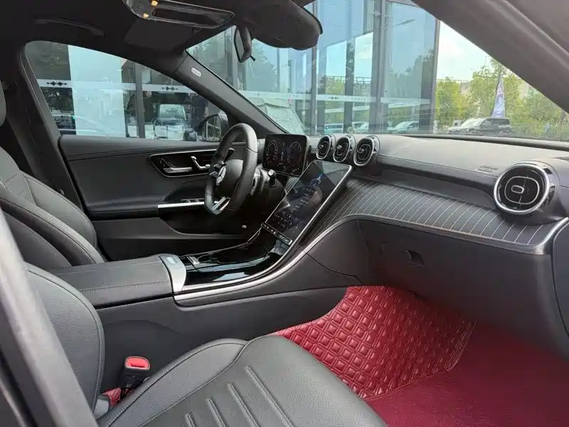 Mercedes-Benz C-Class 2022 — фото 9