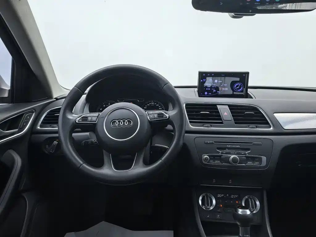 Audi Q3 2014