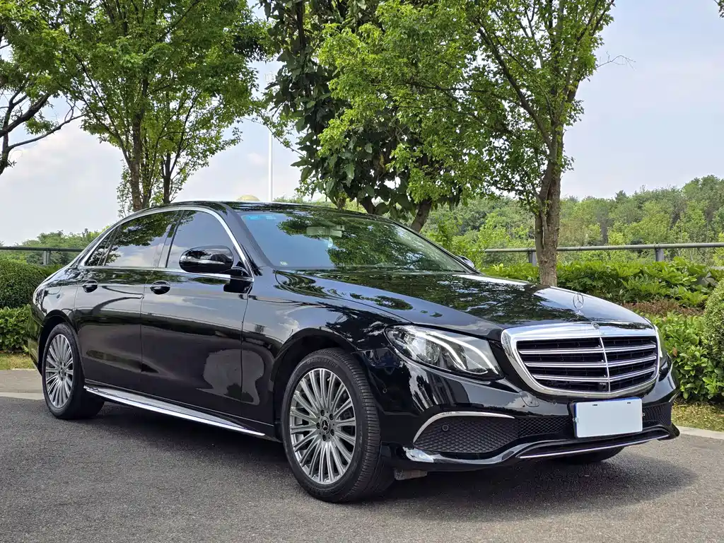 Mercedes-Benz E-Class 2020 — фото 3