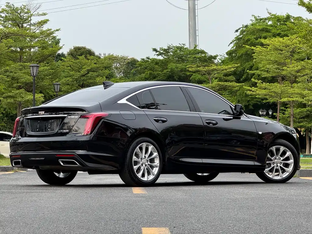 Cadillac CT5 2023 — фото 7