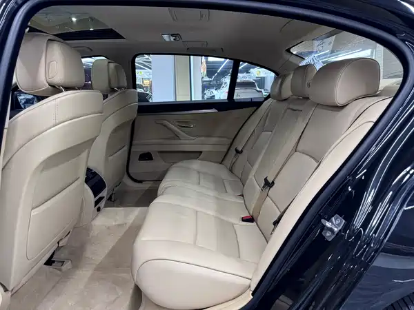 BMW 5 Series 2012