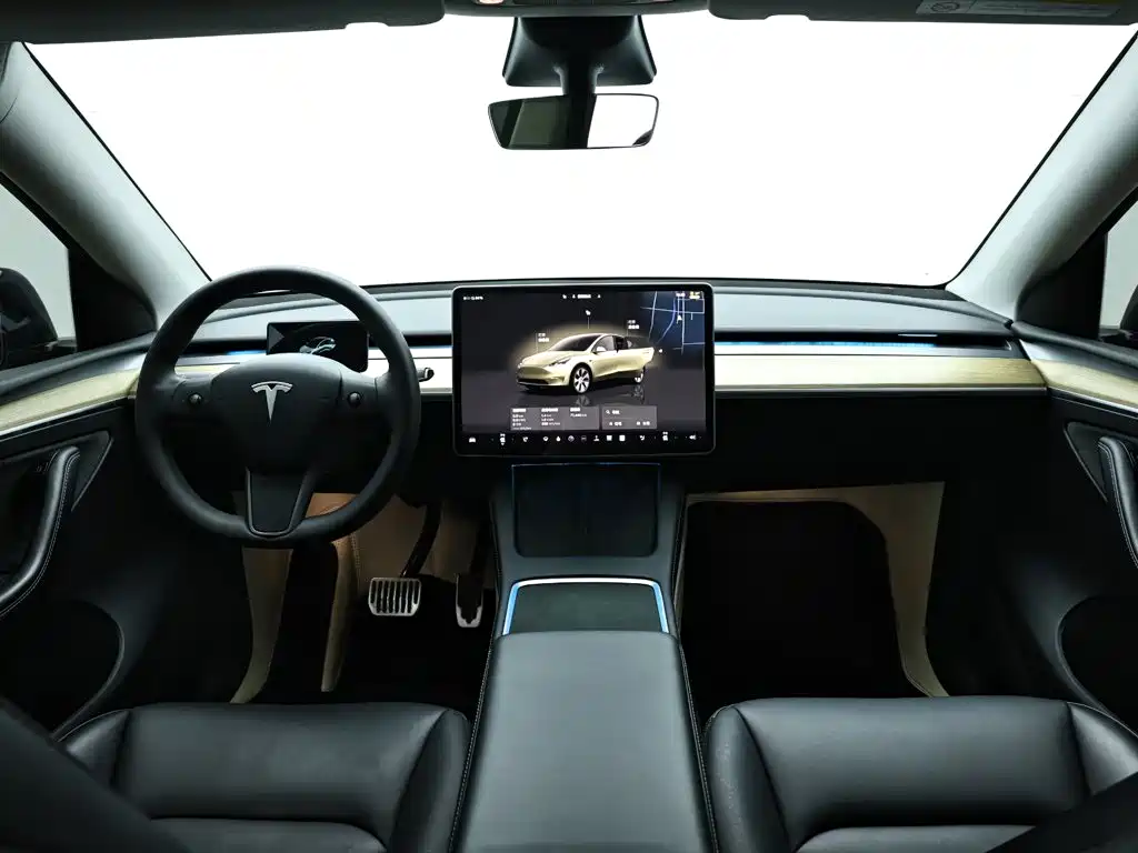 Tesla Model Y 2023 — фото 15