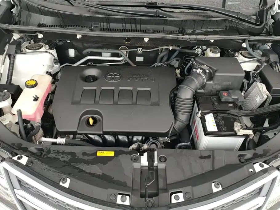 Toyota RAV4 2014 — фото 10
