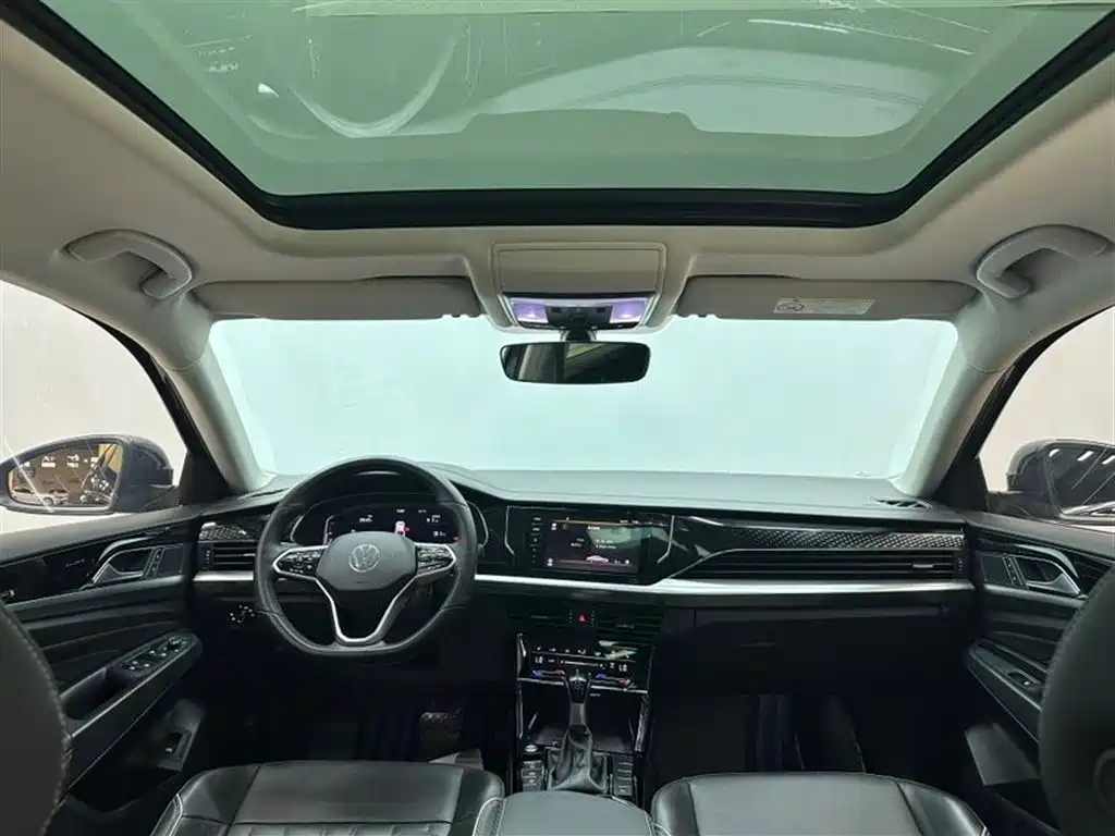 Volkswagen Passat 2023