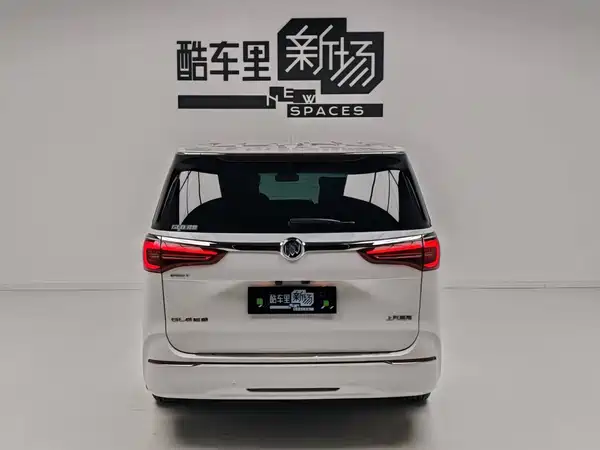 Buick GL8 2021