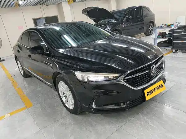 Buick LaCrosse 2022