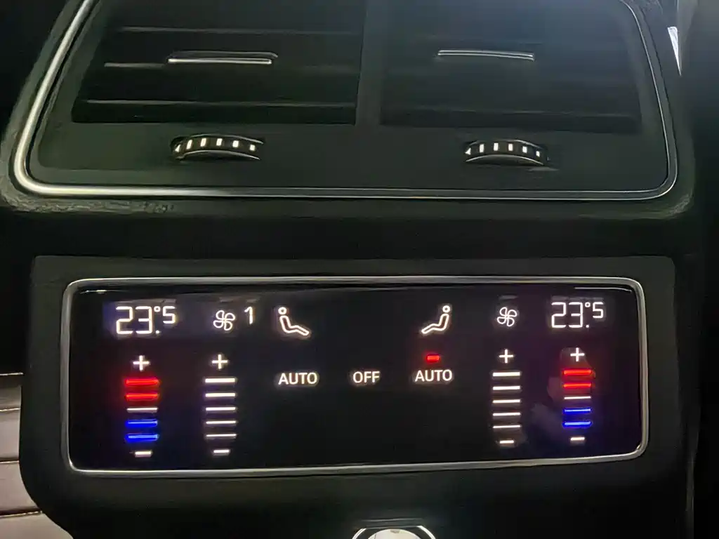 Audi A6L 2022 — фото 12