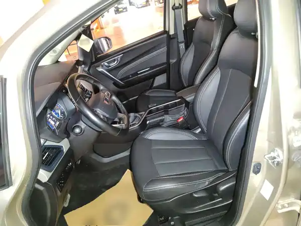 Geely Vision X3 2021