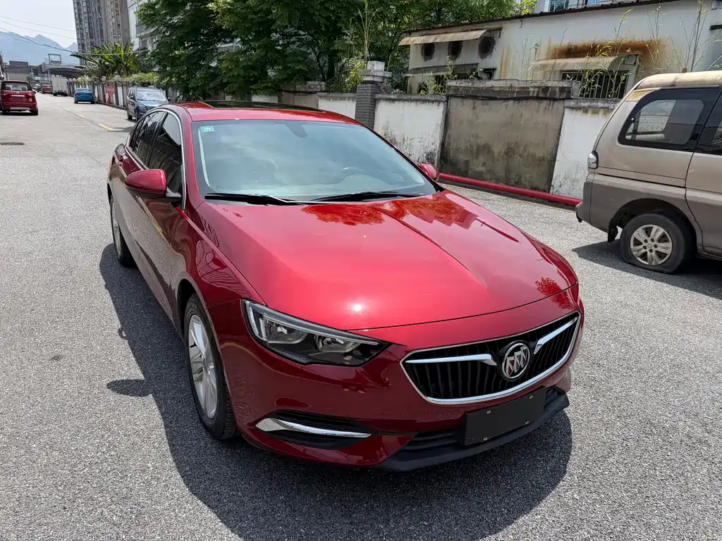 Buick Regal 2019 — фото 2