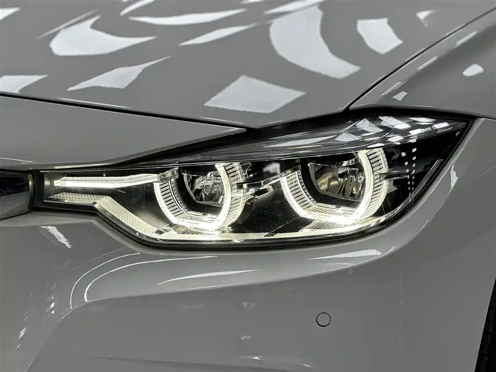 BMW 3 Series 2019