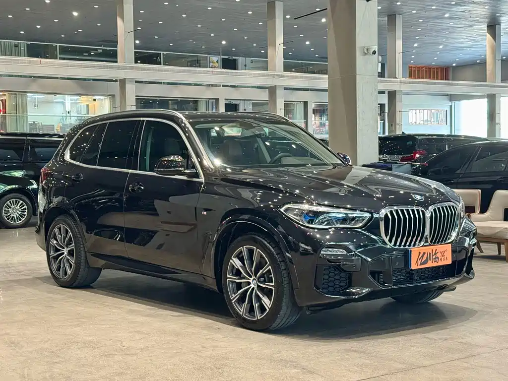BMW X5 2021 — фото 3