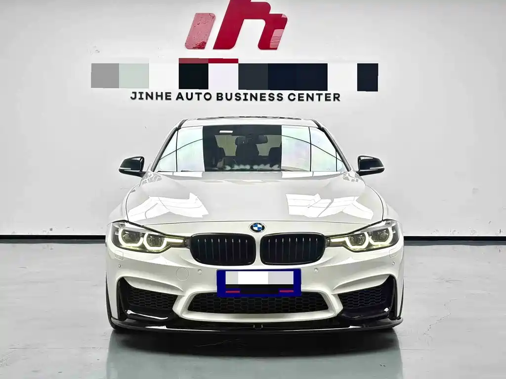 BMW 3 Series 2018 — фото 2