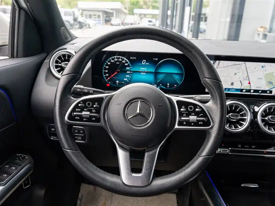 Mercedes-Benz GLA 2024 — фото 18