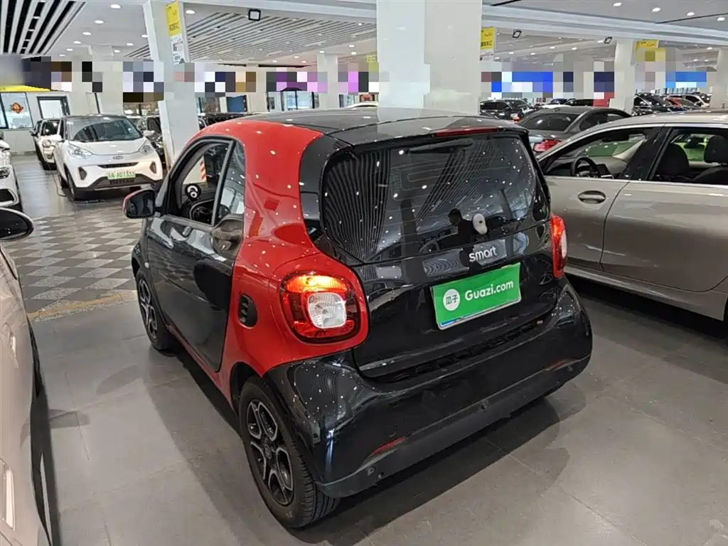 smart Fortwo 2018 — фото 5