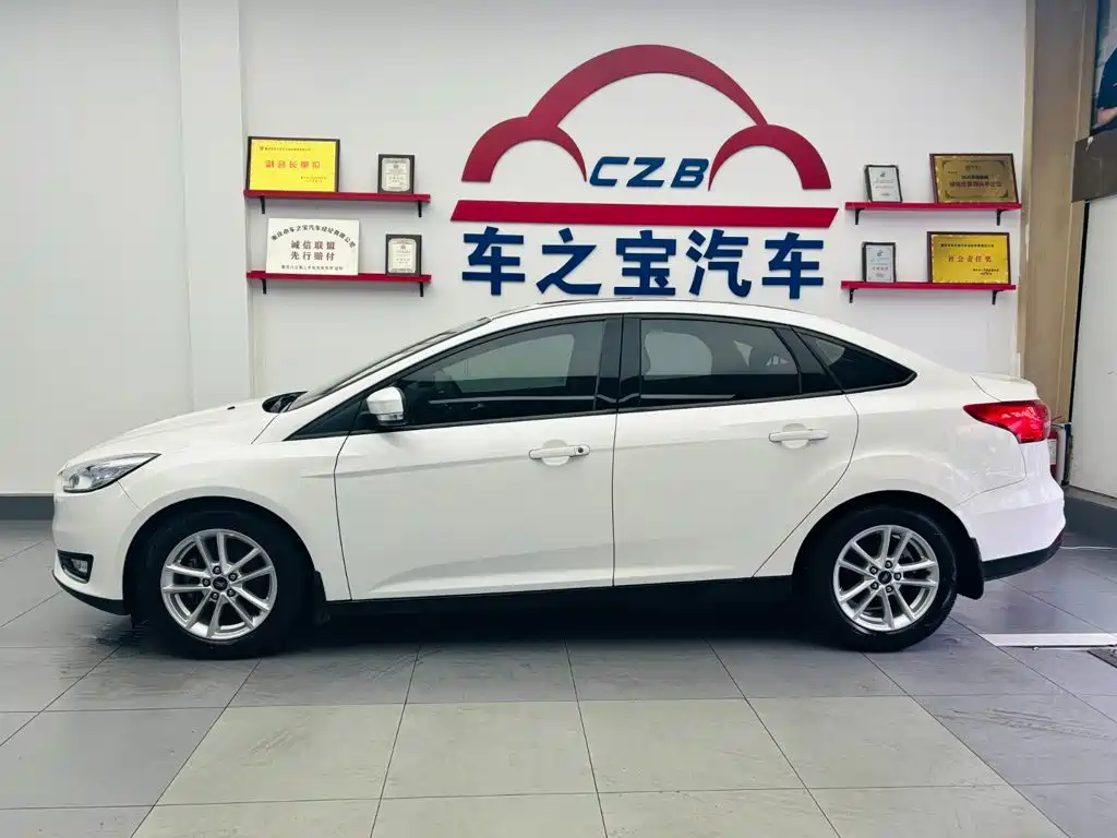 Ford Focus 2016 — фото 4