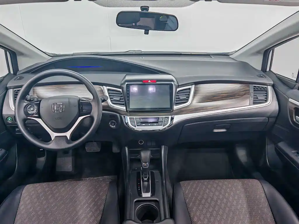 Honda Jade 2018 — фото 7