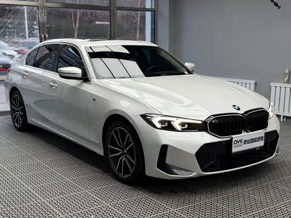 BMW 3 Series 2024